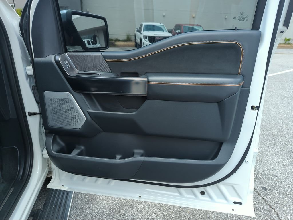 Used 2021 White Ford Platinum image 31