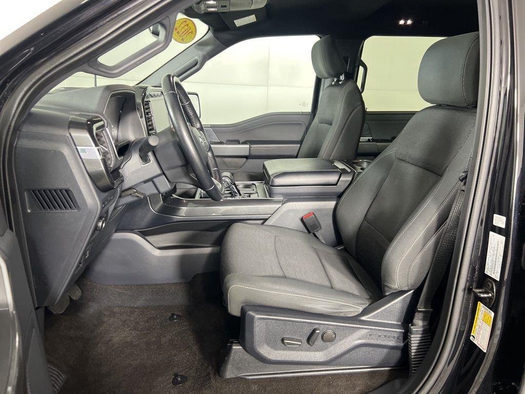 Used 2022 Black Metallic Ford XLT image 27