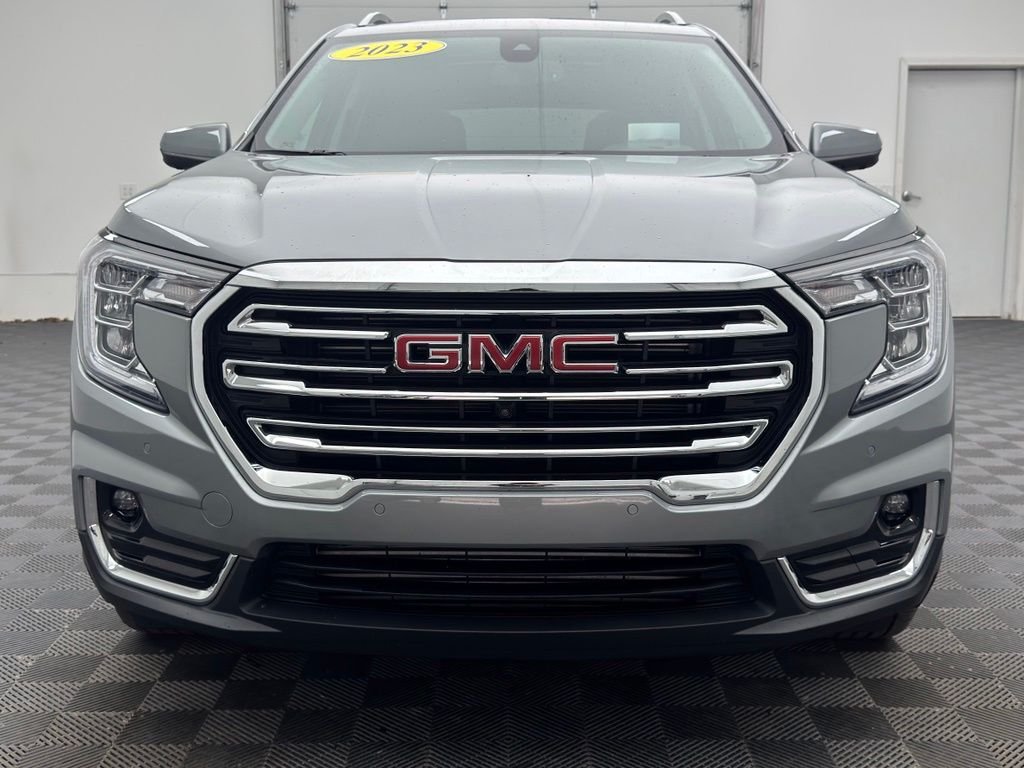 Used 2023 Sterling Metallic GMC SLT image 14