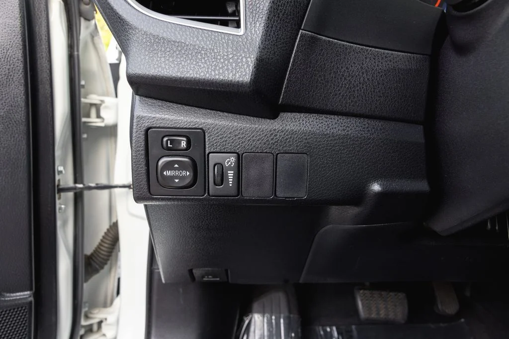 Used 2014 Super White Toyota S image 14