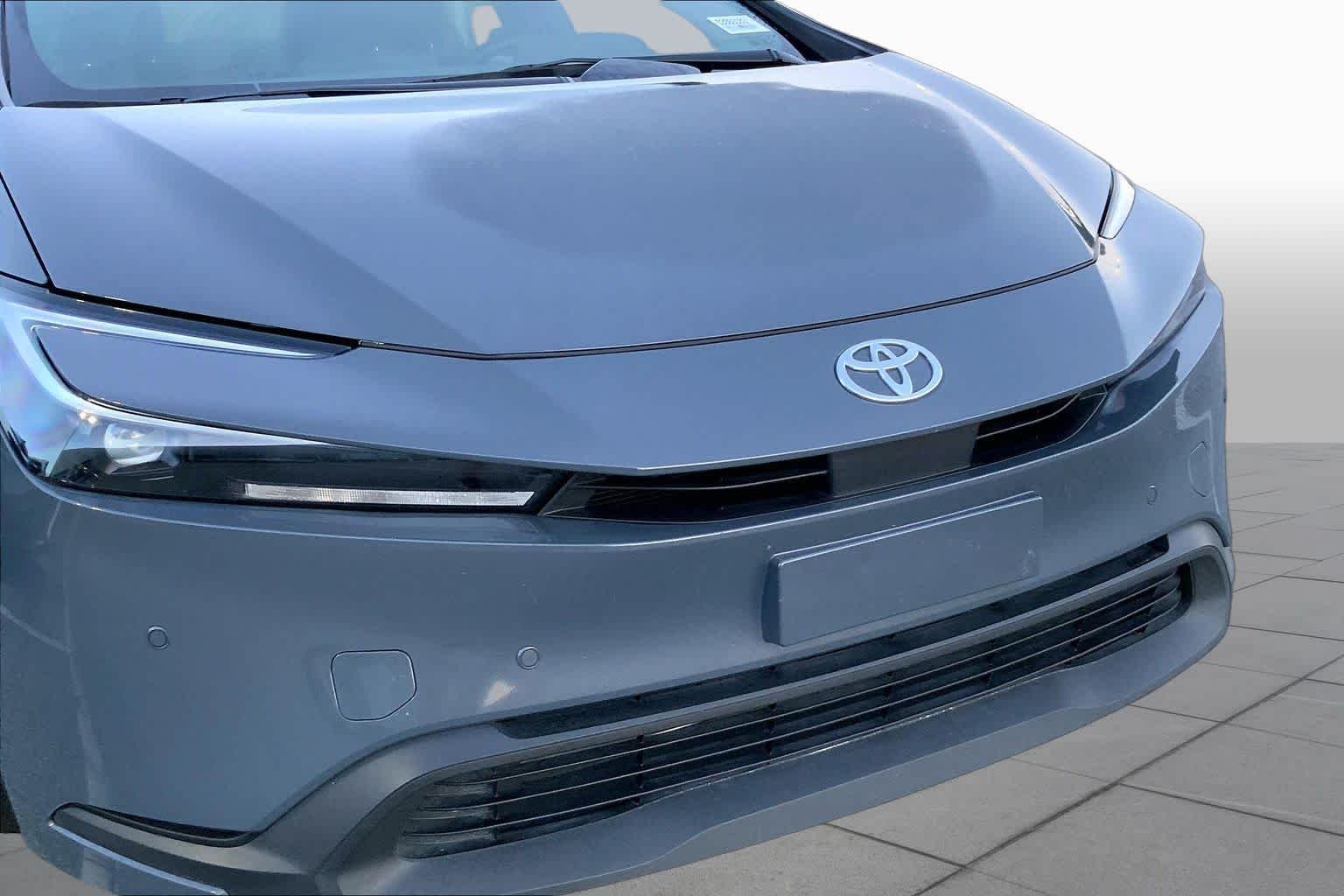 Used 2025 Guardian Gray Toyota LE image 27