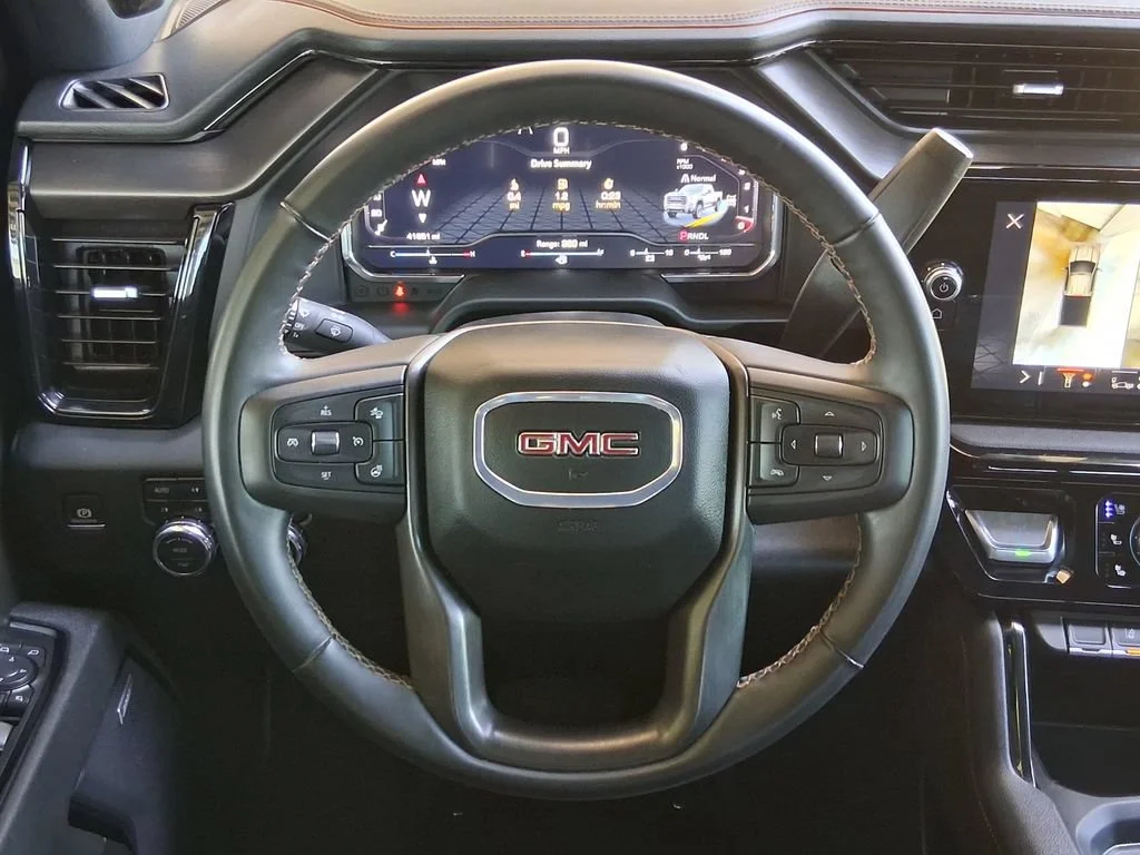 Used 2025 Onyx Black GMC AT4 image 11