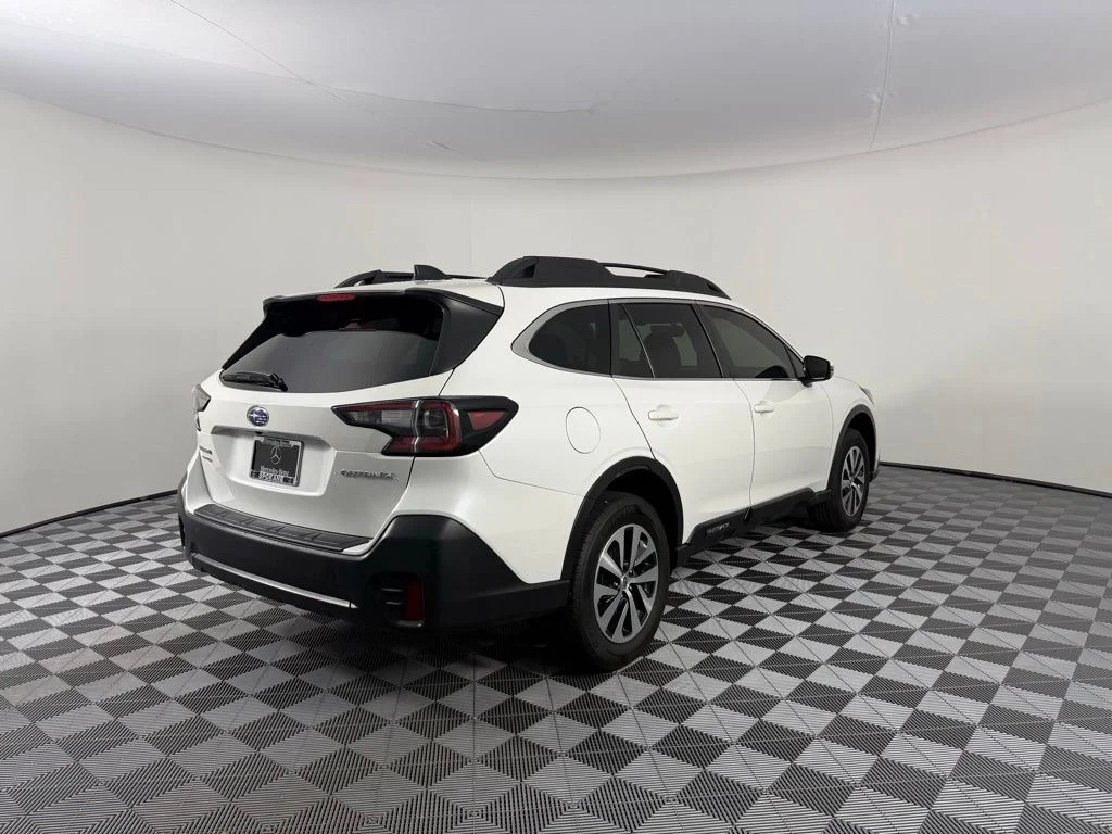 Used 2021 White Subaru Premium image 9
