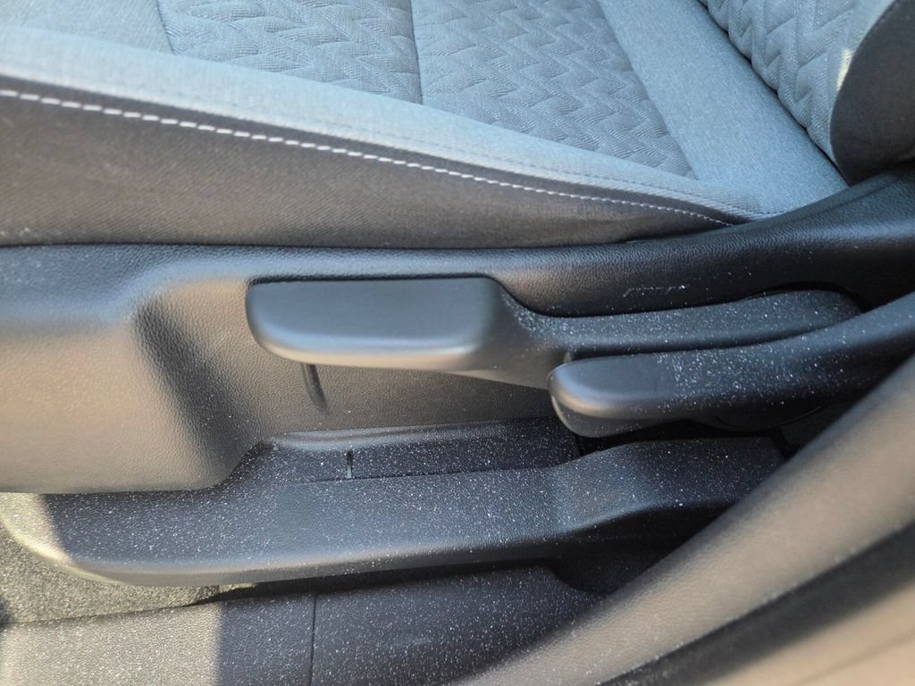 2024 Chevrolet Equinox LS - Photo 6