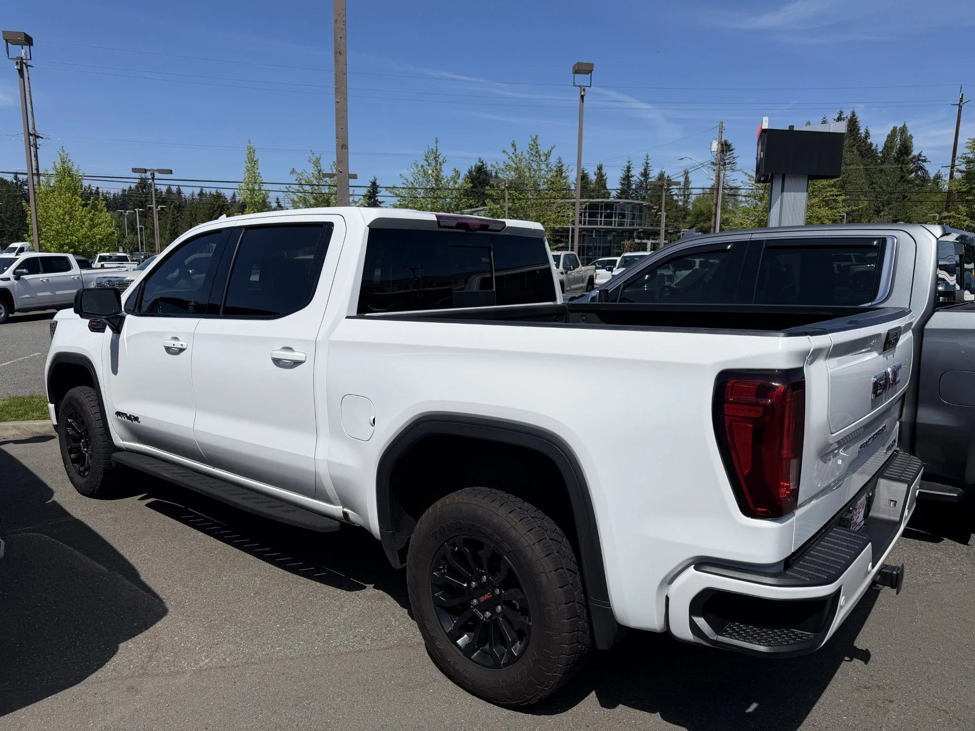 2022 GMC Sierra AT4X 4WD Crew Cab Short Box's photo