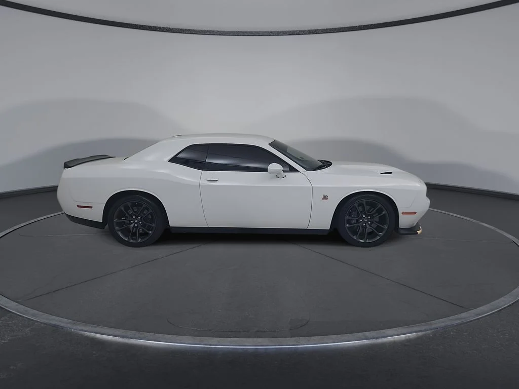 Used 2022 White Dodge R/T Scat Pack image 19