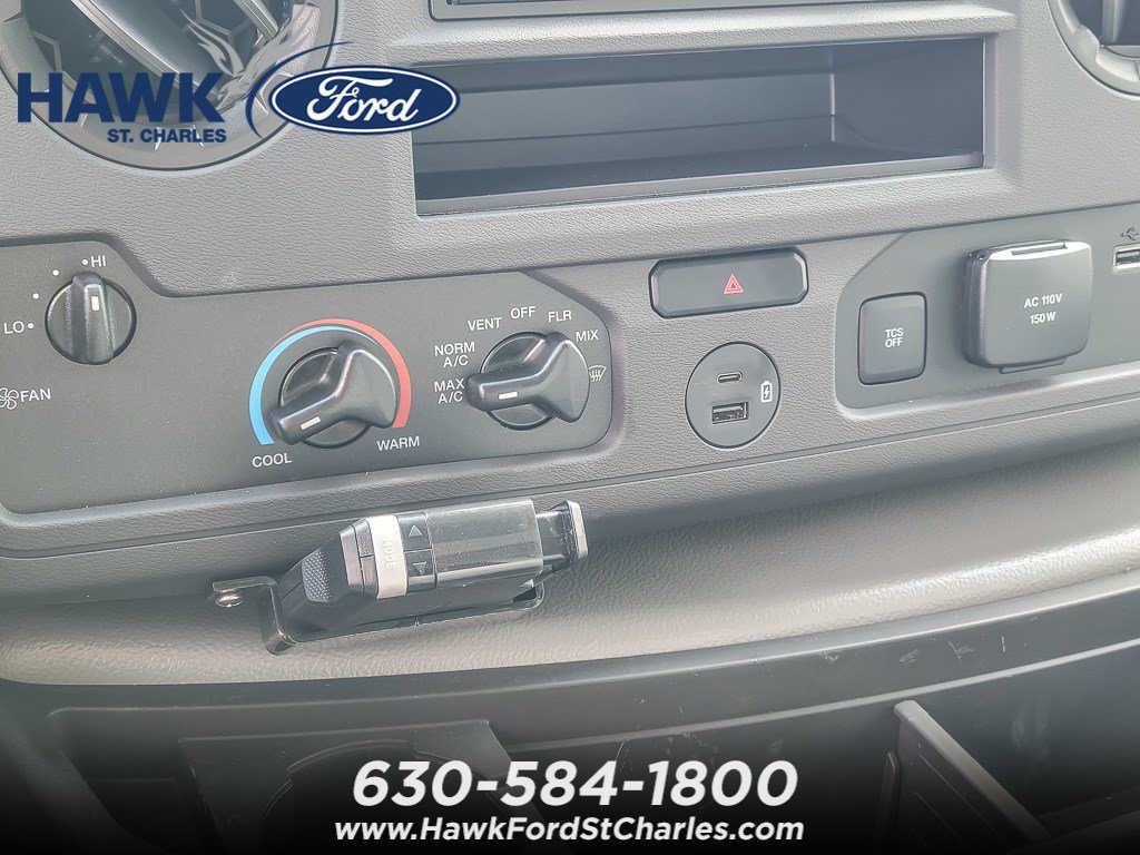New 2027 Oxford White Ford E-350 SRW image 12