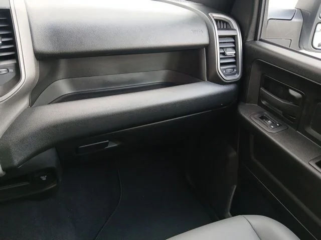 New 2026 Bright White Clearcoat RAM Tradesman image 34