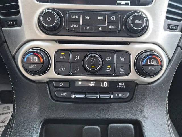 Used 2019 Silver GMC SLE image 28