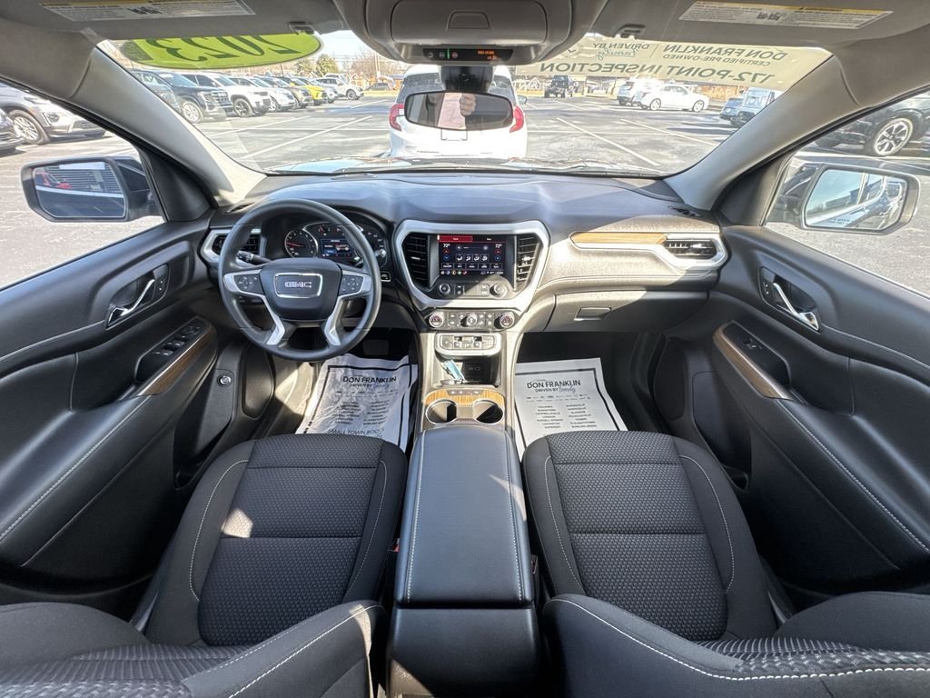 Used 2023 Black GMC SLE image 21
