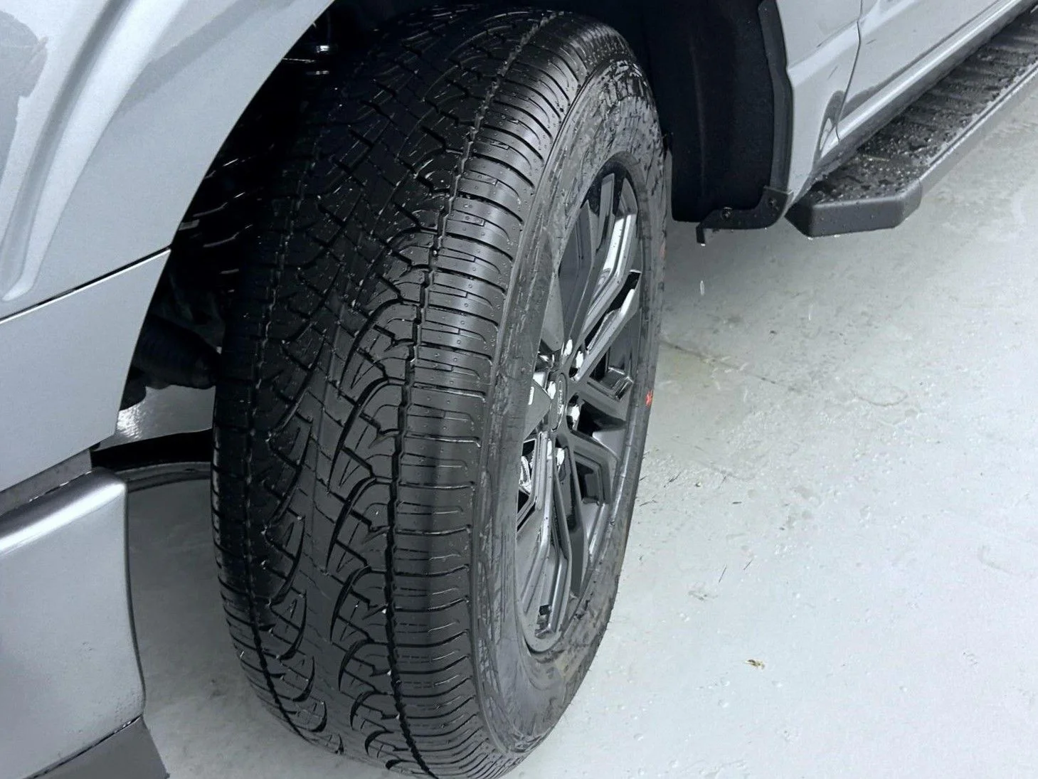 New 2026 Gray Ford XLT image 24