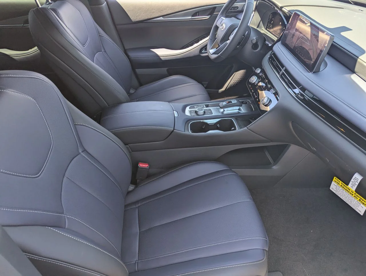New 2027 HARBOR GRAY INFINITI Sport AWD image 31