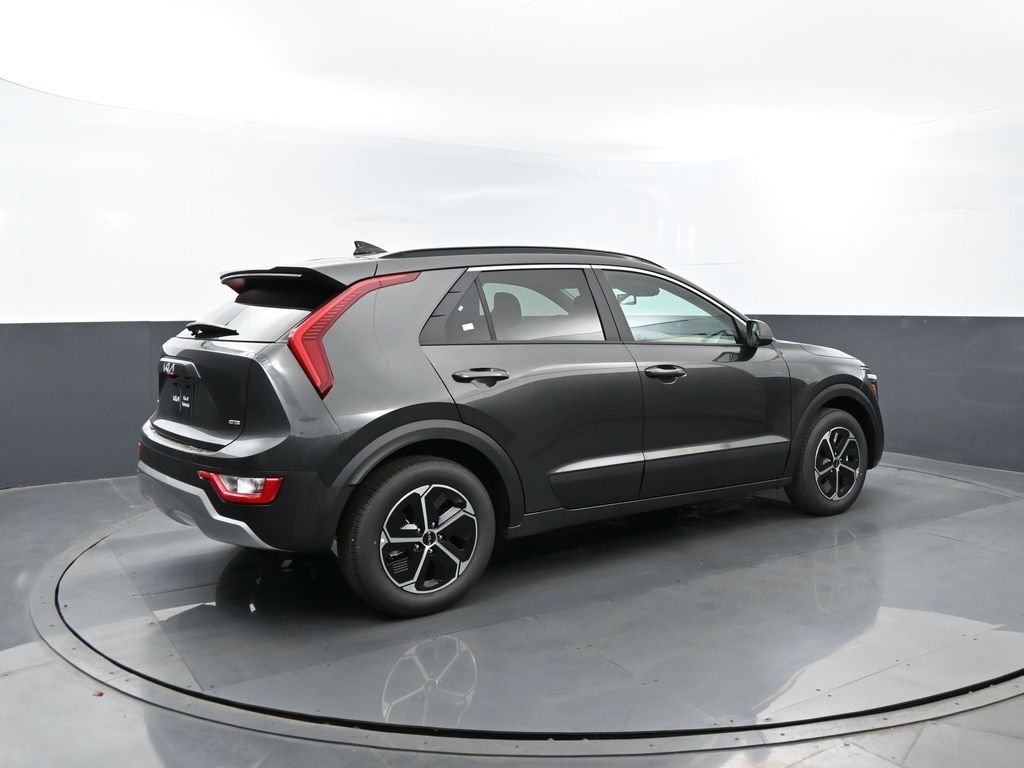 New 2026 Gray Kia LX image 22