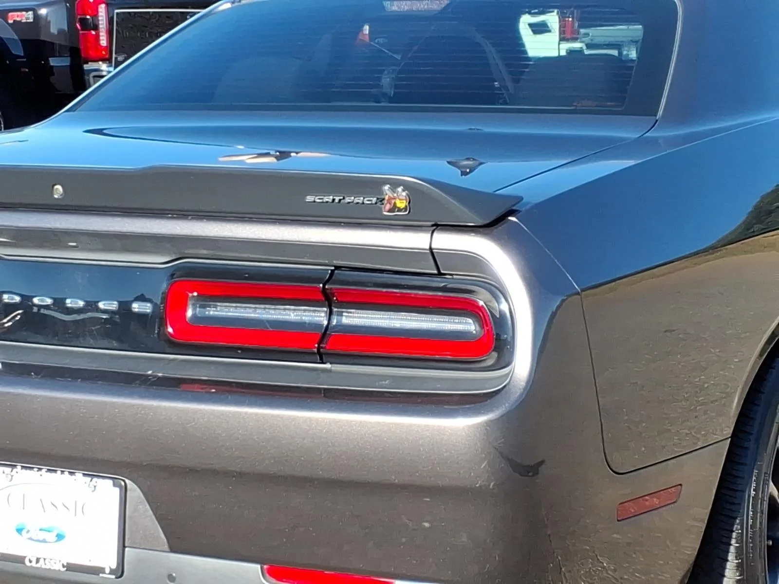 Used 2023 Granite Pearlcoat Dodge R/T Scat Pack image 17