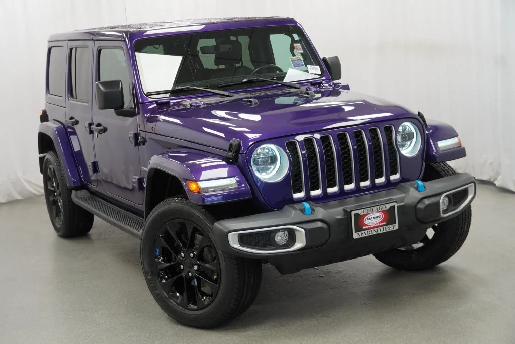 Certified Used 2023  Jeep Sahara 4xe image 14