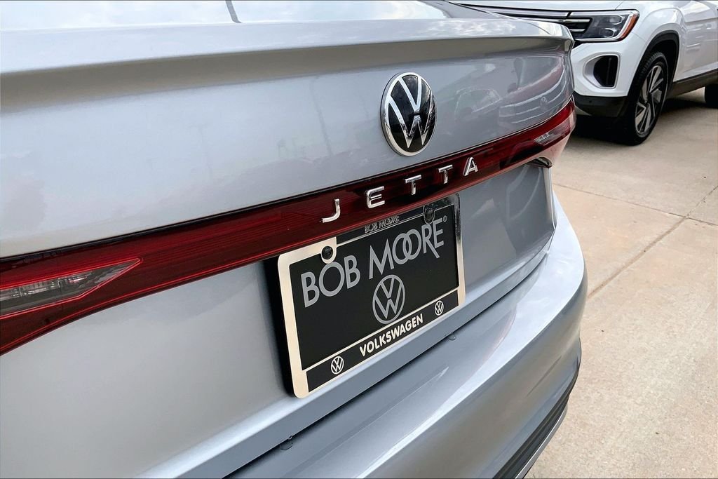 New 2026 Pyrite Silver Metallic Volkswagen 1.5T Sport image 9