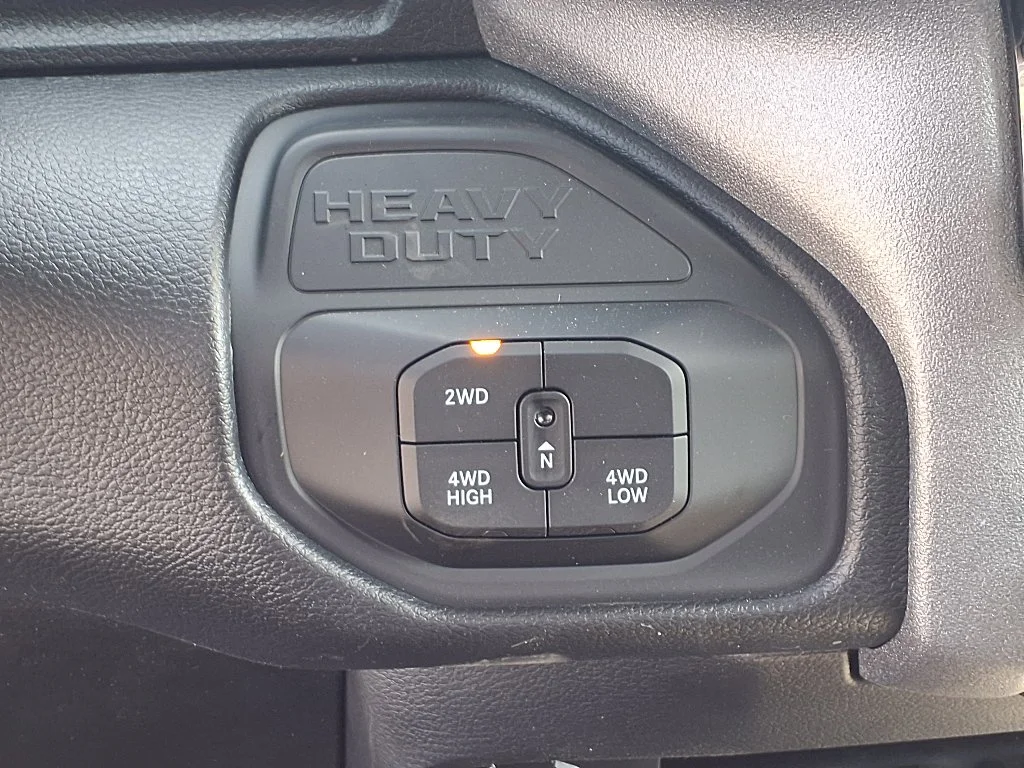2025 RAM 3500 Chassis Tradesman - Photo 10