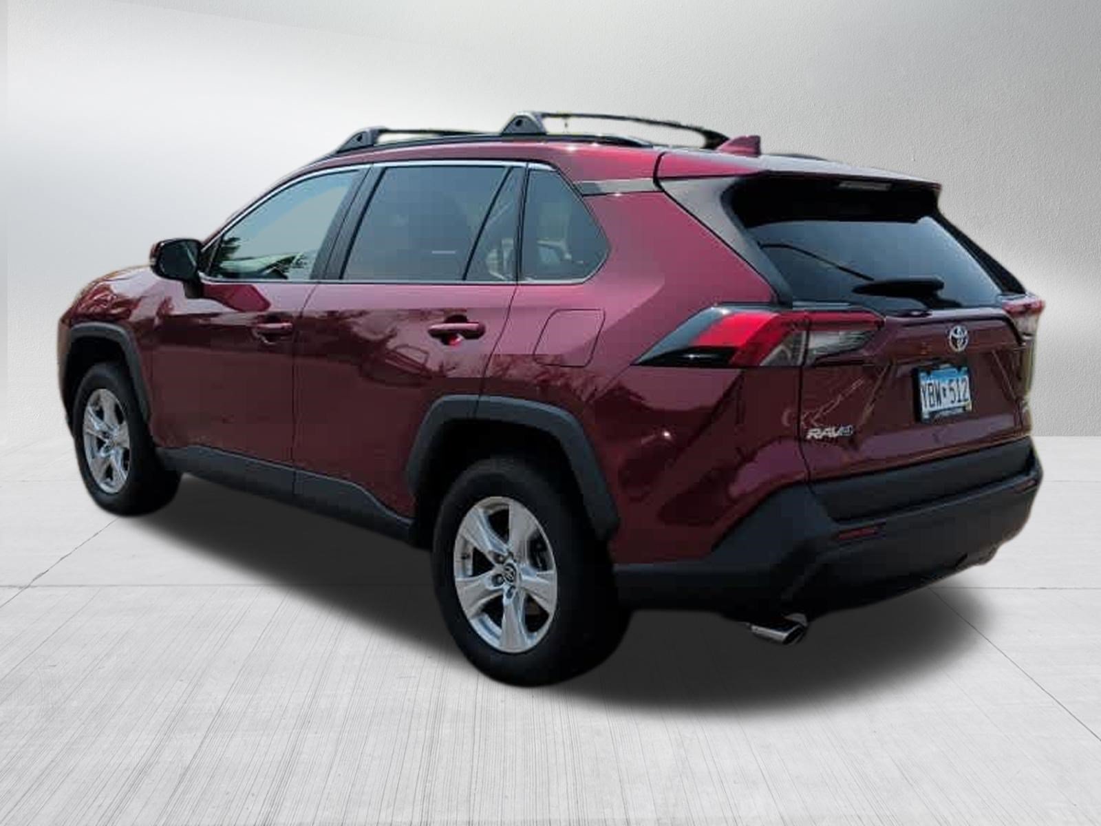Used 2019 Ruby Flare Pearl Toyota XLE image 5