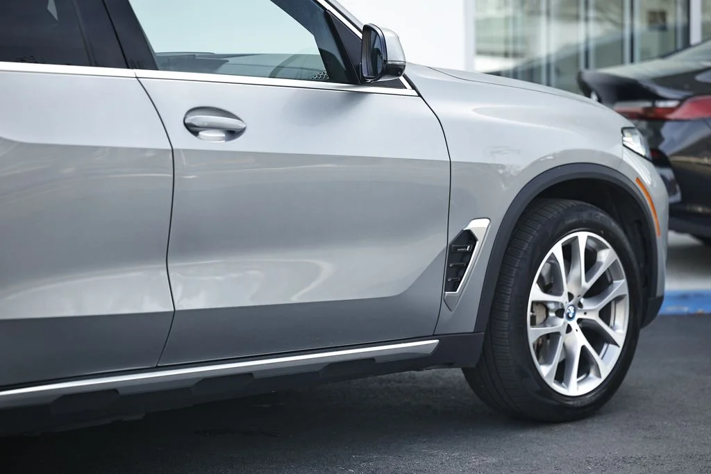 Used 2024 Skyscraper Gray Metallic BMW xDrive50e image 8