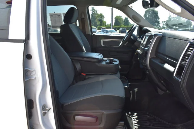 Used 2023 White Ram SLT image 20