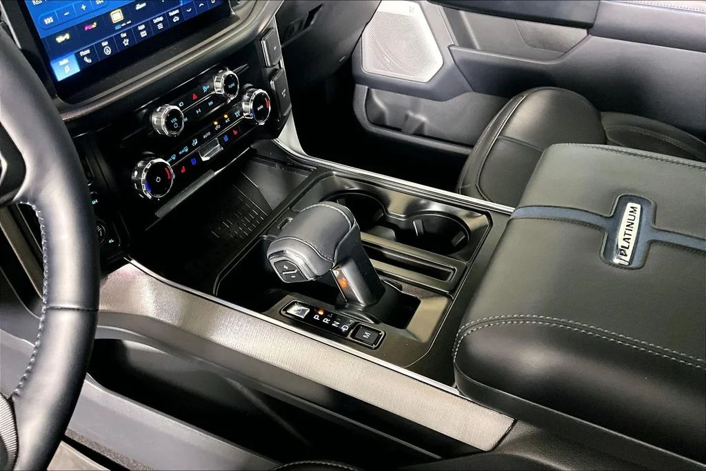 Used 2025 White Metallic Ford Platinum image 13