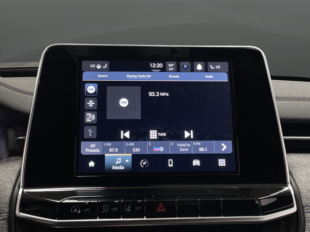 2025 Jeep Compass Latitude - Photo 18