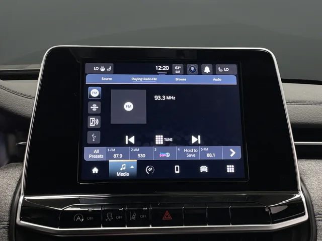 2025 Jeep Compass Latitude - Photo 18