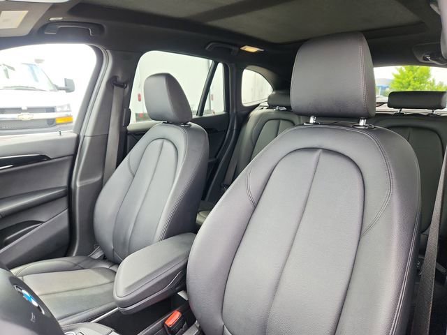 Used 2019 Blue BMW xDrive28i image 22