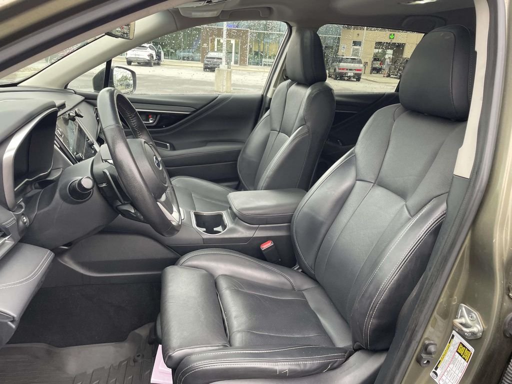 2020 Subaru Outback Limited - Photo 8