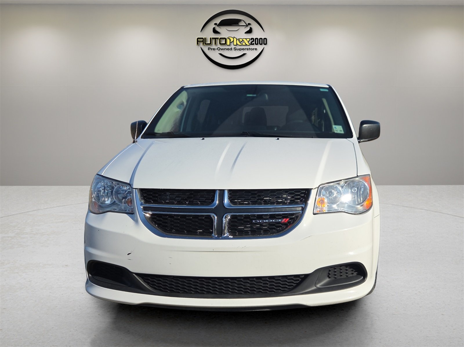 2019 Dodge Grand Caravan SE photo 2