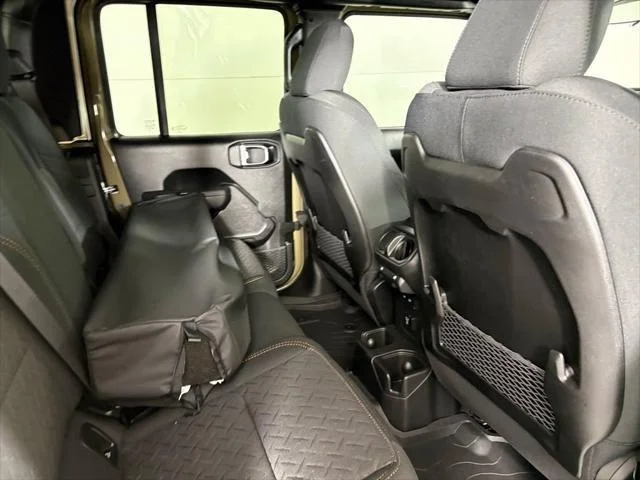 New 2026 41 Exterior Paint Jeep Mojave image 17