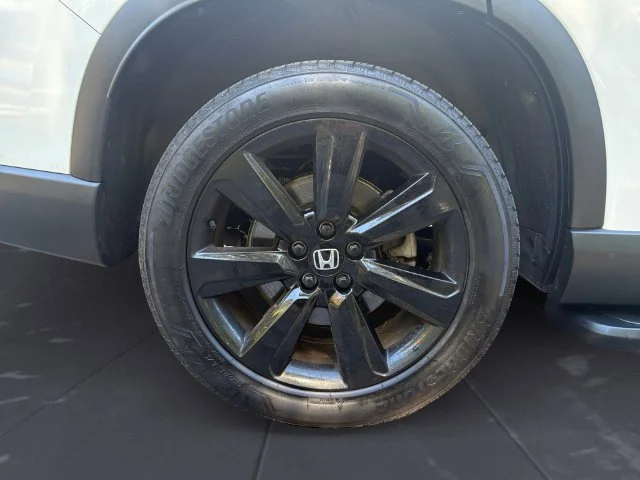 Used 2025 Platinum White Pearl Honda Black Edition image 43