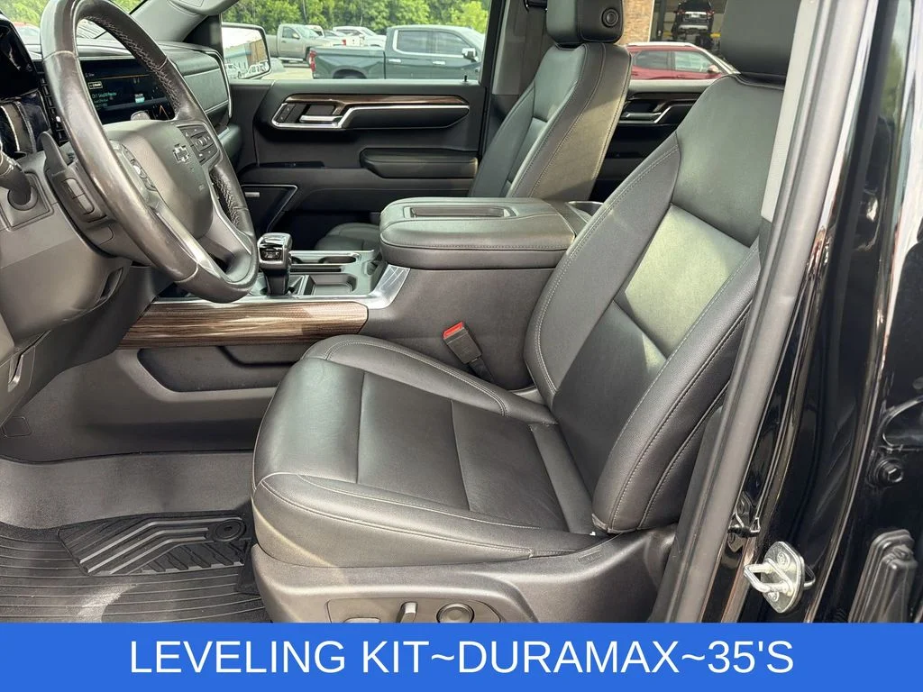 Used 2022 Black Chevrolet LT Trail Boss image 19