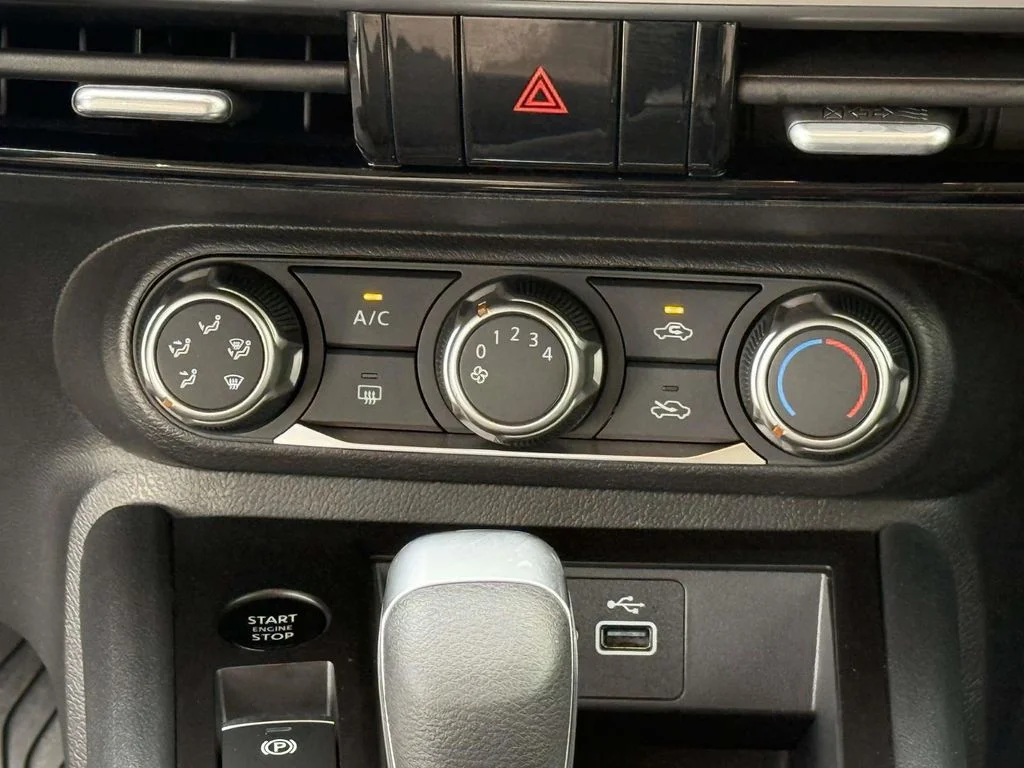 Used 2025 White Nissan S image 20