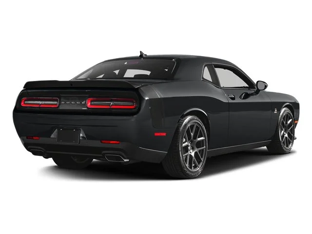 Used 2017 Granite Crystal Metallic Clearcoat Dodge R/T Scat Pack image 2
