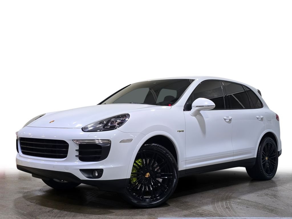 2017 Porsche Cayenne Platinum Edition