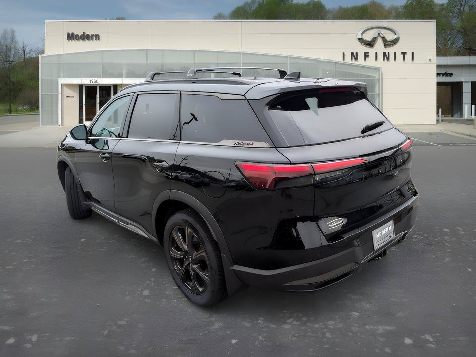 Certified Used 2027 Mineral Black/Graphite Shadow INFINITI AUTOGRAPH image 6