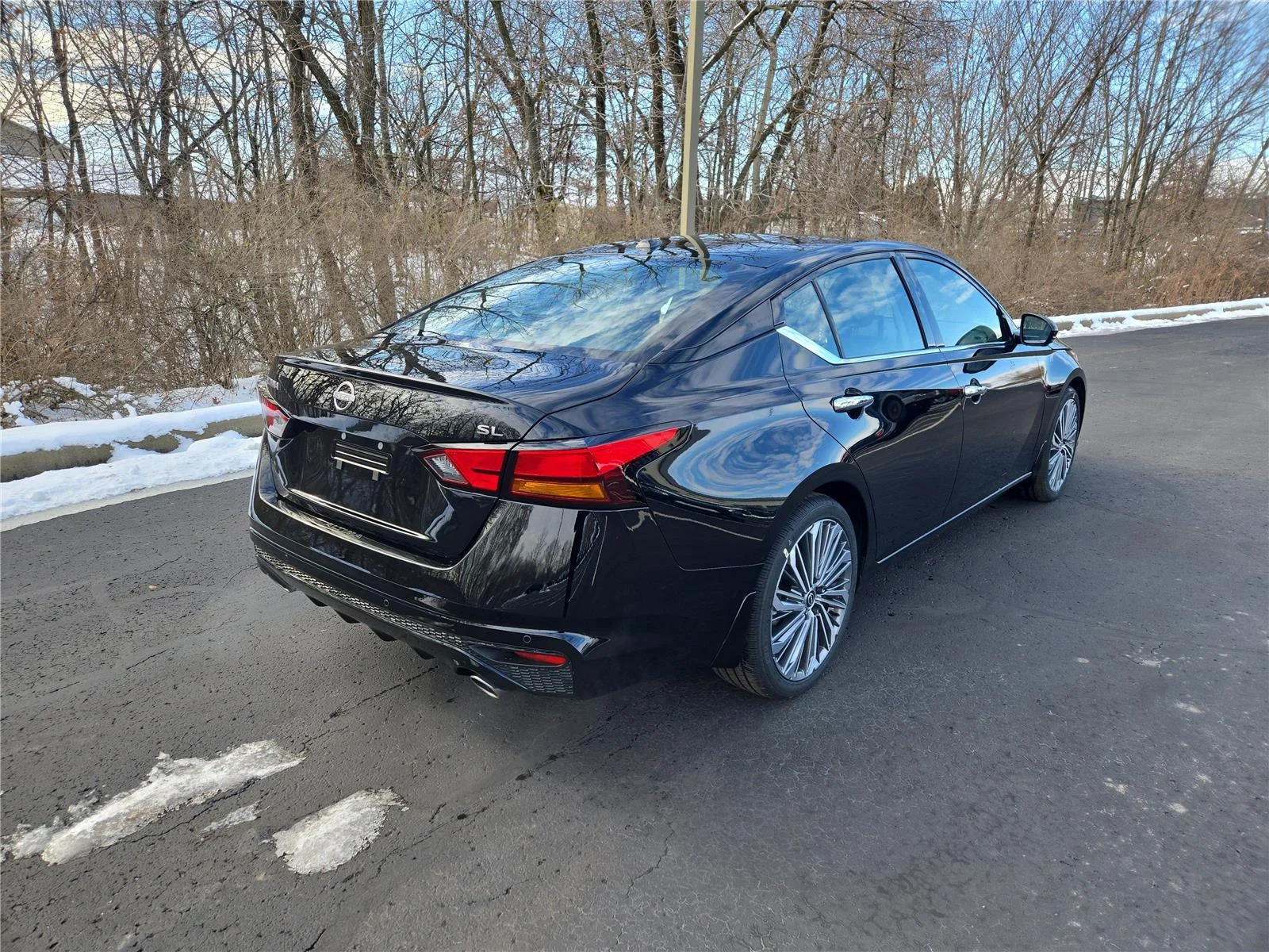 New 2025 Super Black Nissan SL image 3