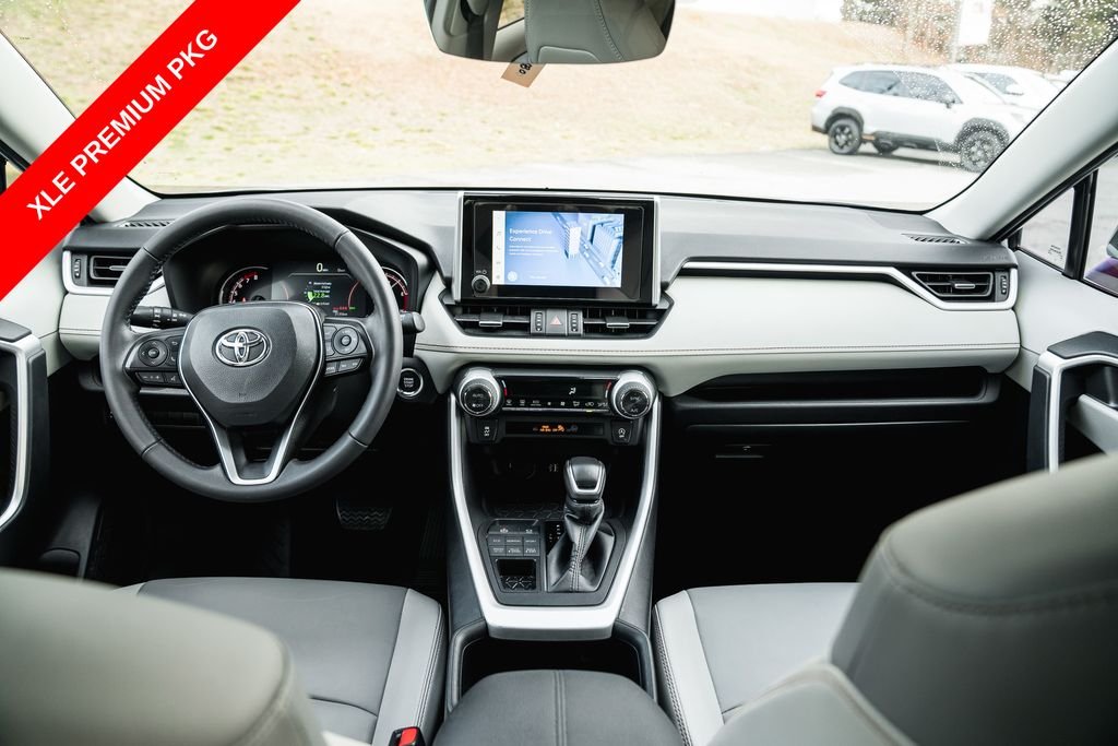 2024 Toyota RAV4 XLE Premium - Photo 12