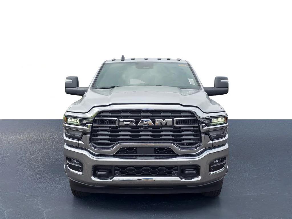 New 2026 Silver-Zynith Exterior Paint RAM Tradesman image 2