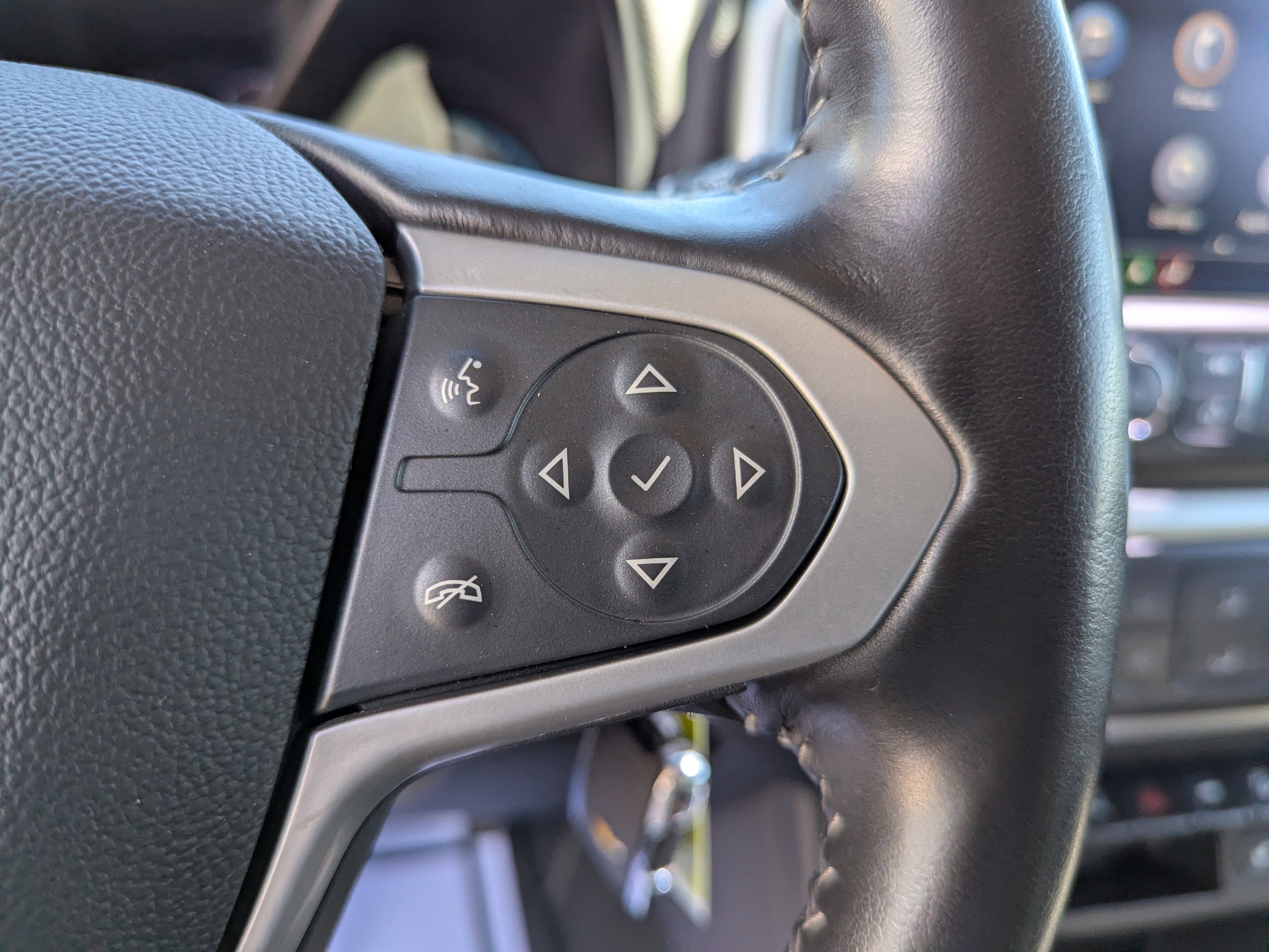 2021 Chevrolet Colorado ZR2 - Photo 17