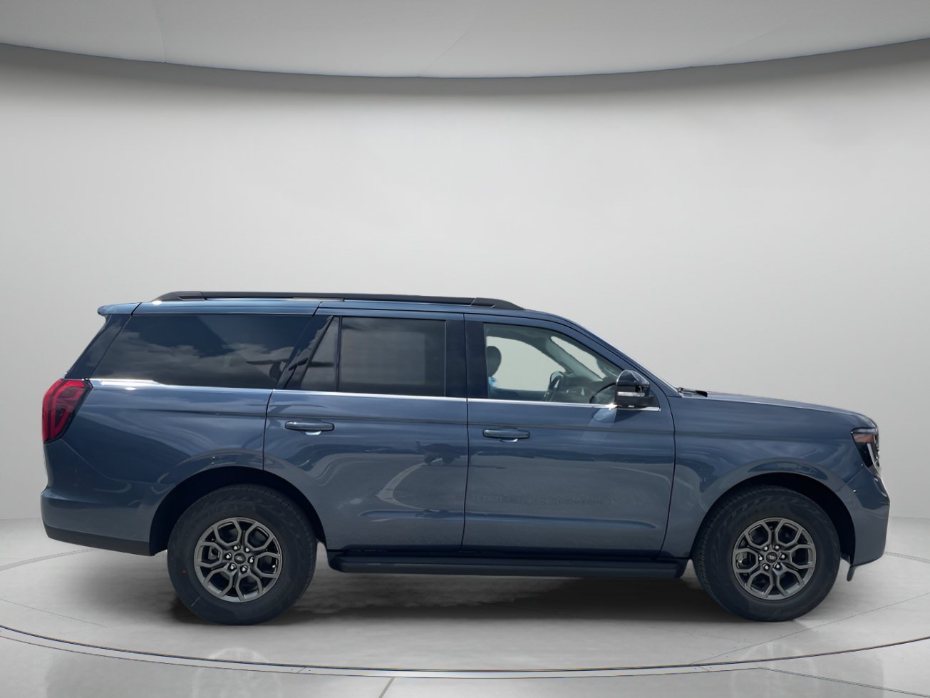 New 2027 Nocturnal Blue Metallic Ford Active image 2