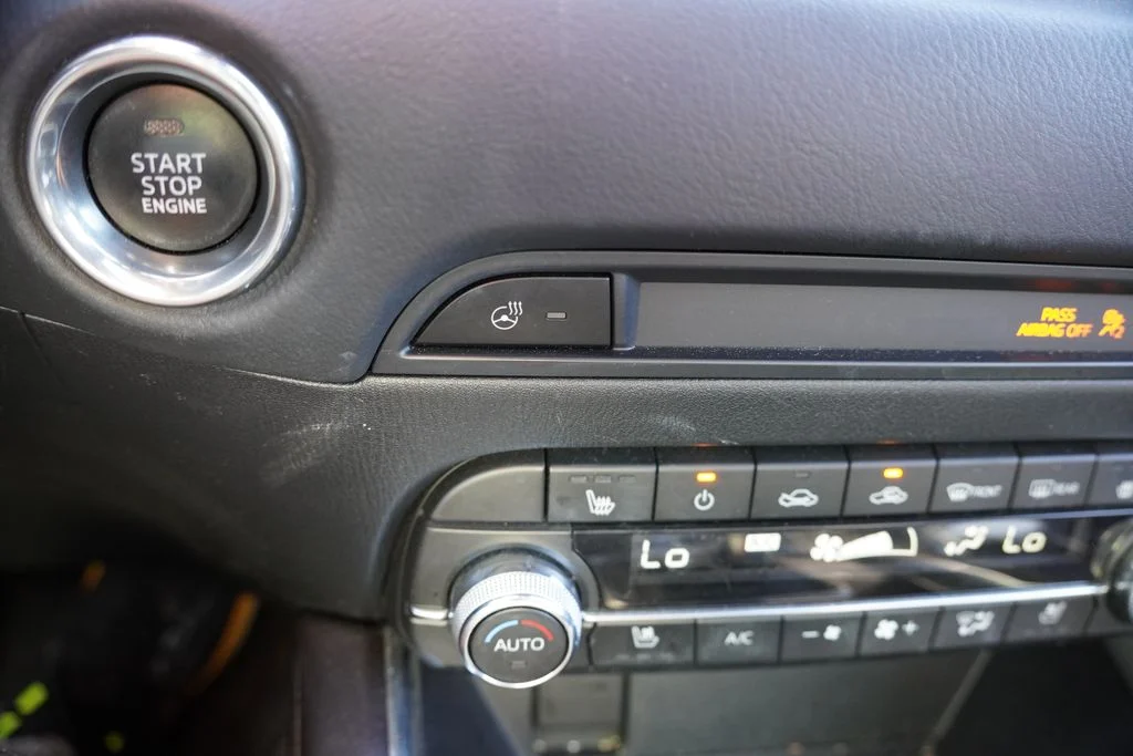 Used 2019 Machine Gray Metallic Mazda Signature image 7