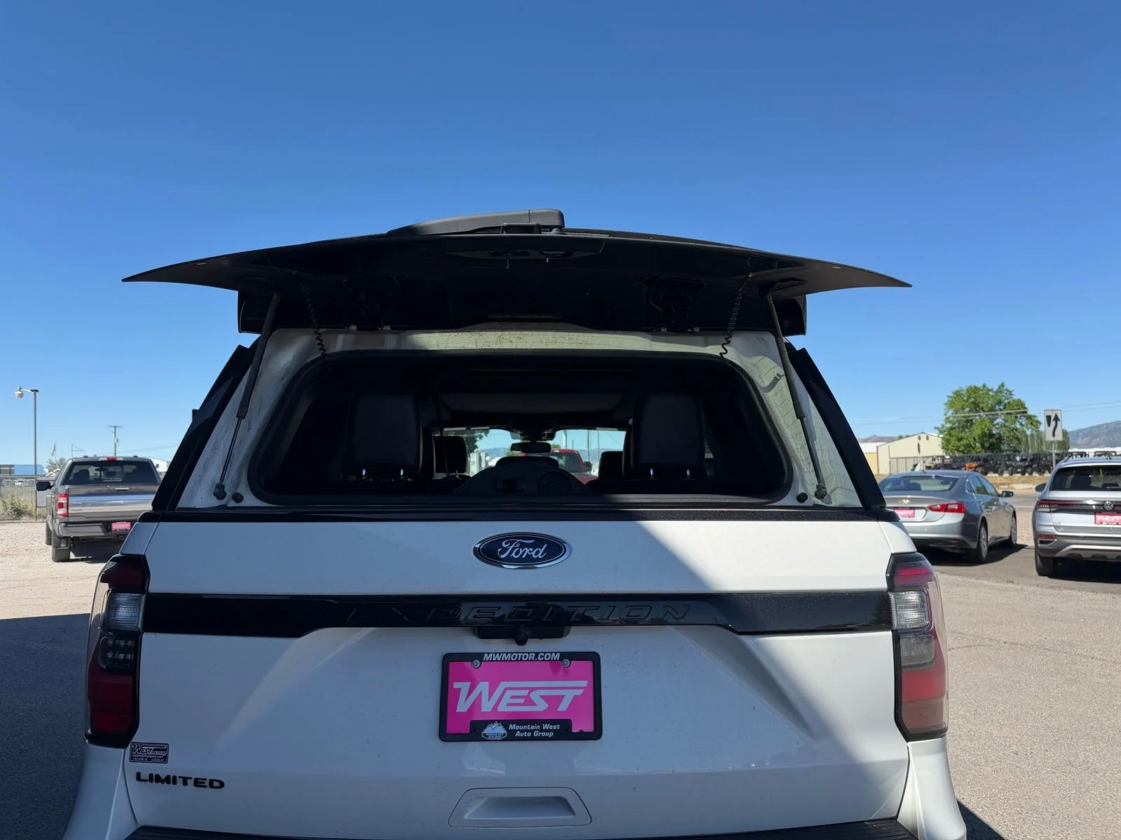 Used 2020 White Ford Limited image 15