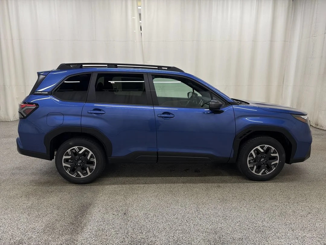 New 2026 Daybreak Blue Pearl Subaru Premium image 5