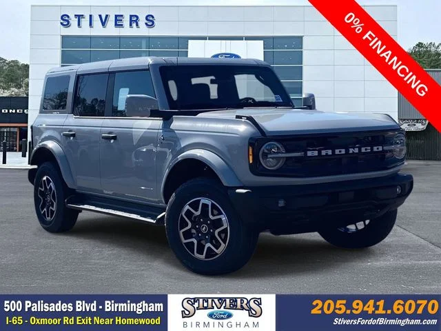 2026 Ford Bronco Outer Banks