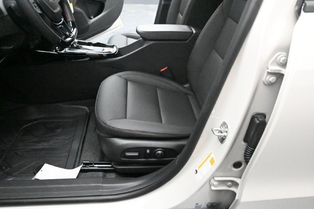 2026 Chevrolet Trax RS - Photo 12