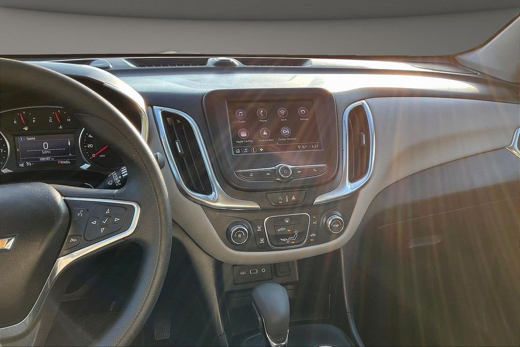Used 2022 White Chevrolet LS image 13