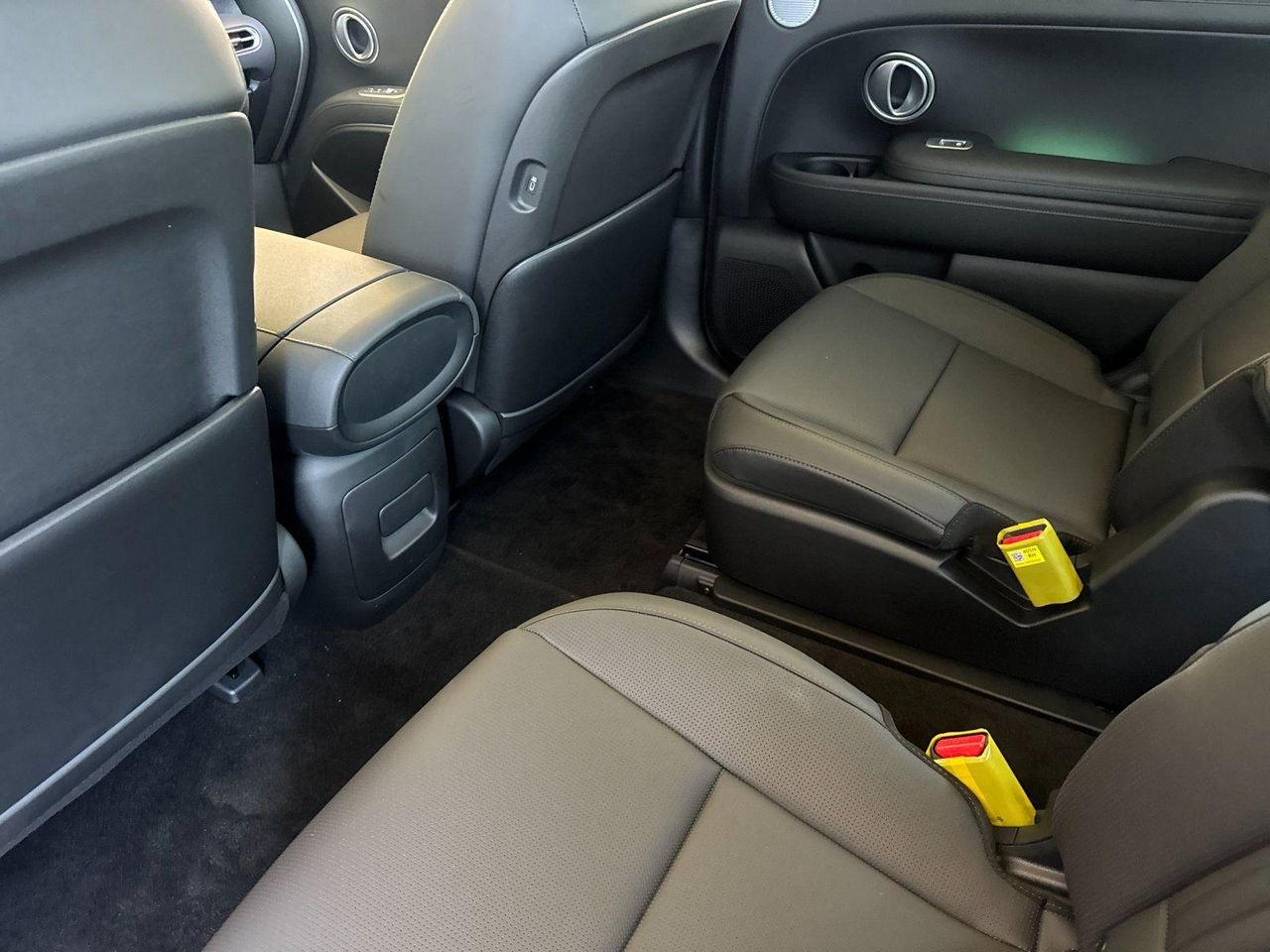 New 2026 Gray Hyundai Blue SEL Premium 7P image 10