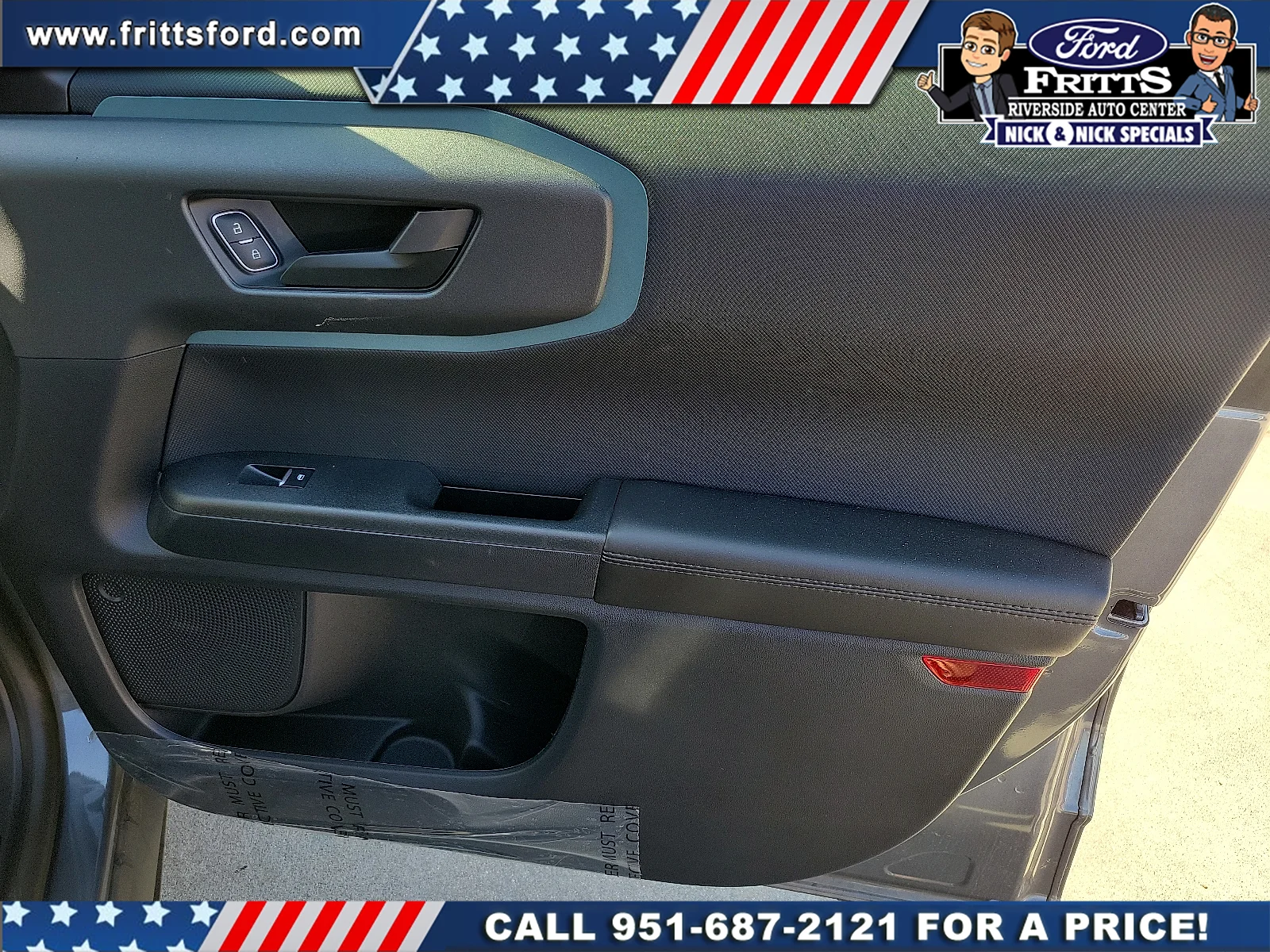 New 2024 Carbonized Grey Metallic Ford Badlands® image 16